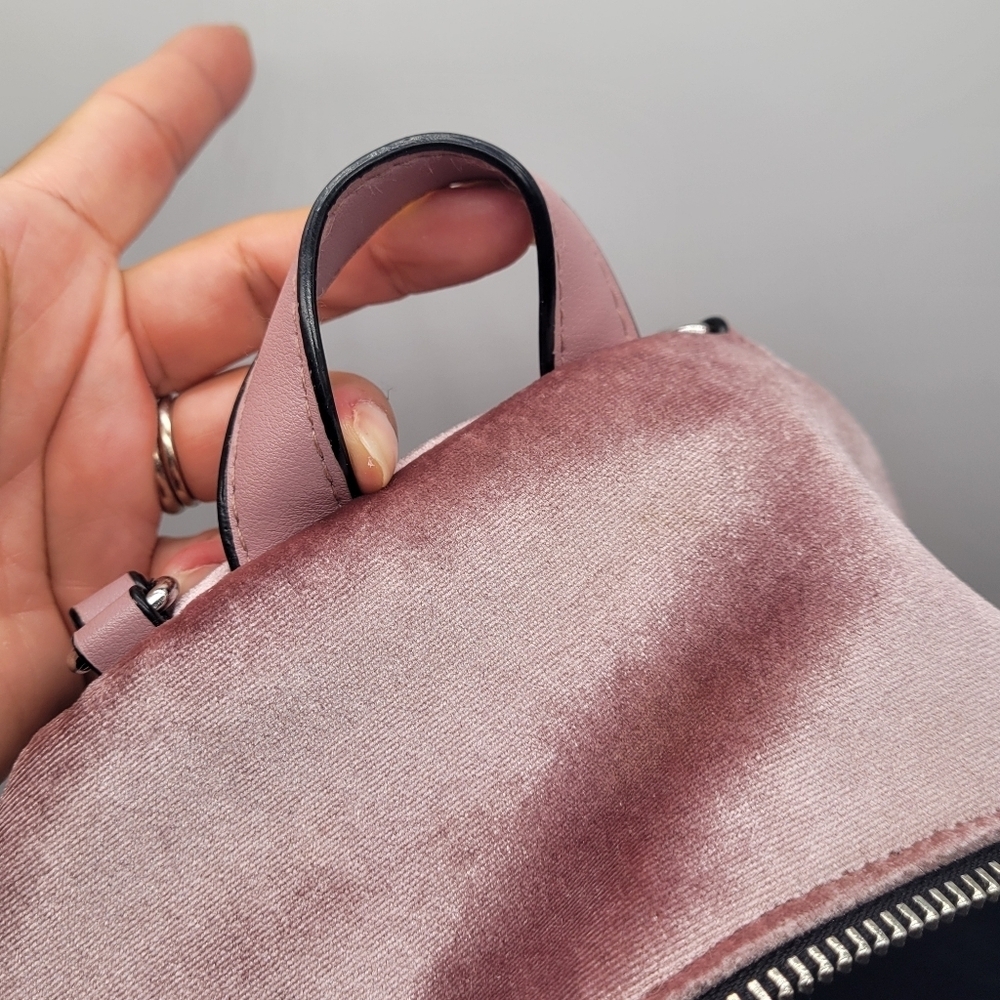 VICTORIA SECRET BACKPACK DUSTY ROSE VELOUR SHIMMER/CHAIN ACCENTS Zip Pockets - Picture 8 of 14